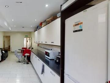 190 Tiverton Road, Stirchley, B29 6BU, United Kingdom | 7 bed house for rent #159280853 | Rentberry