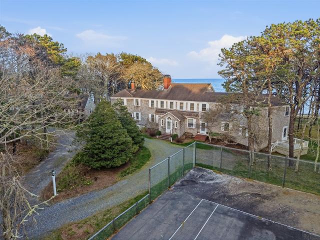 190 Vineyard Road
