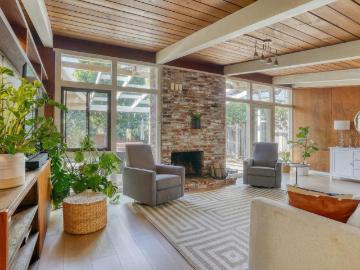 Duveneck - St Francis, Palo Alto city, Santa Clara County, California, USA