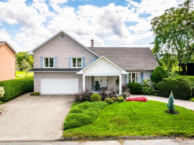 1914 Rue Du Vermont, Sherbrooke Les Nations, QC, J1J 1H1 house for sale | Listing ID 21245 | Royal LePage
