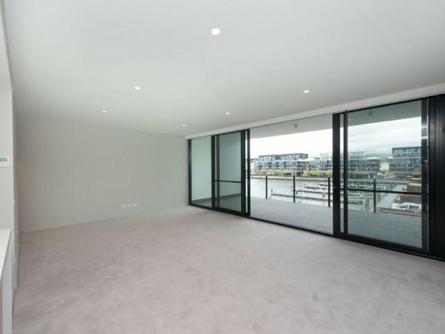 19/14 Trevillian Quay, Kingston ACT, Belconnen