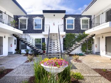 1915 Mount Vernon Court 15