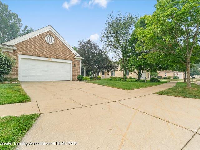 1915 Creek Landing