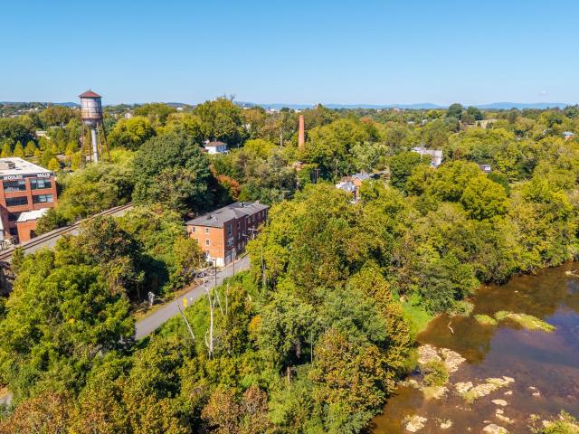 1915 e market st, charlottesville, us, va