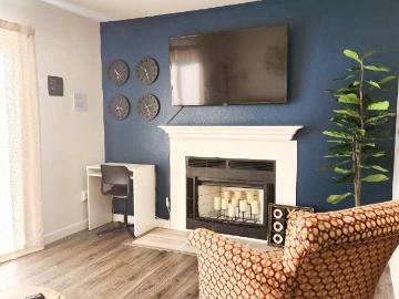 1915 E Spruce St, Unit B, Seattle, WA 98122 | MLS #2505