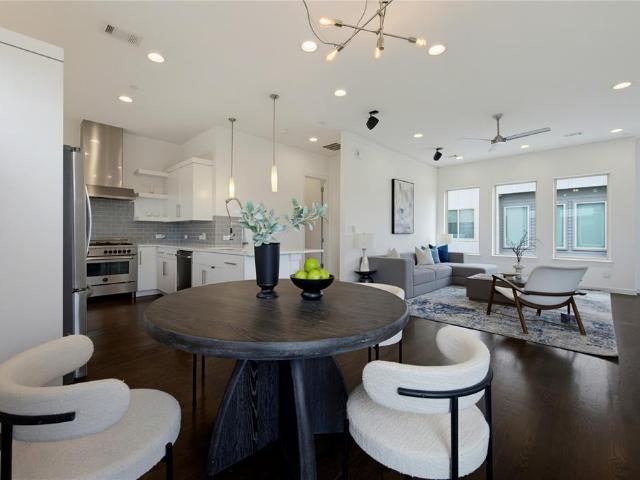 1915 Summit Avenue # 1
