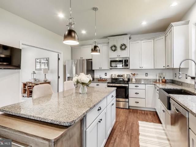 19163 Porto Bello