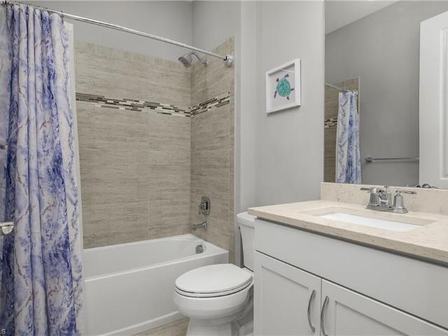 19165 Aqua Shore Dr, Fort Myers, FL 33913 | MLS #226004