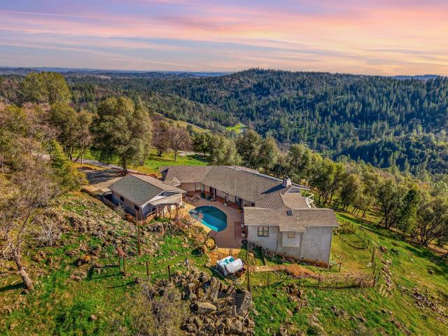 19165 Leopard Ct, Grass Valley, CA 95949 | MLS #226052