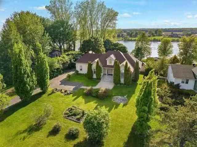 1916 Ch. Des Patriotes, Saint Ours, QC, J0G 1P0 house for sa.