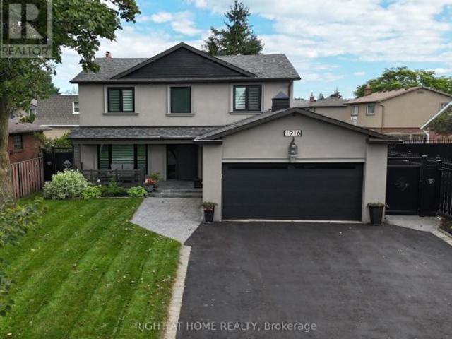 1916 Pagehurst Court, Mississauga, ON, L4X 1Y7 house for sale | Listing ID W13758 | Royal LePage