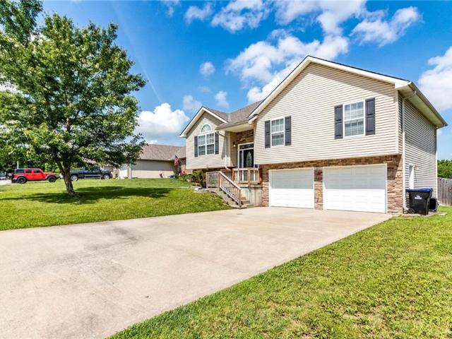 1917 CountryRidge Drive