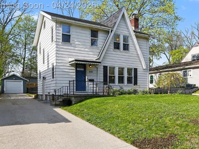 1919 Dexter Avenue