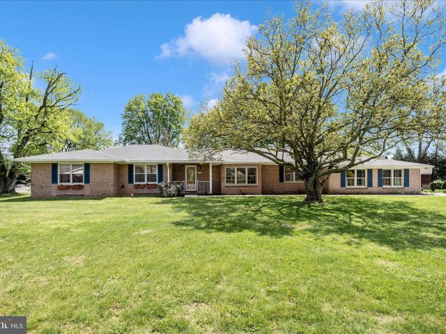 19103 Woodhill Dr, Hagerstown, MD 21742 | MLS #MDWA2035