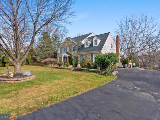 19105 Peach Blossom Ct, Gaithersburg, MD 20879 | MLS #MDMC2195