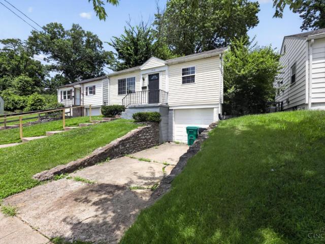 1910 Ashbrook Drive