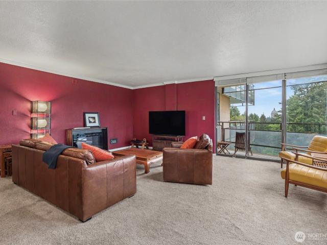 1910 Evergreen Park Drive SW # 504