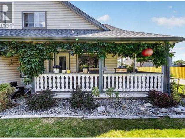 B 1910 Kelowna Crescent, Cranbrook, BC, V1C 6R3 house for sale | Listing ID 10394 | Royal LePage