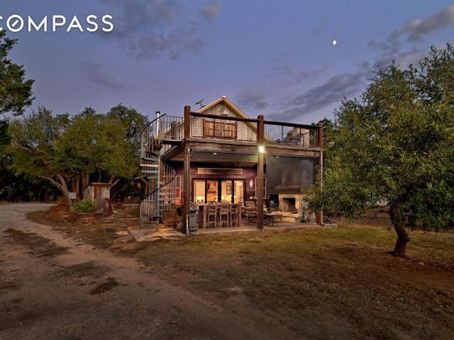 1910 Sandy Point Rd, Wimberley, TX