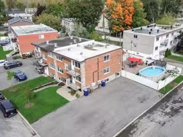 1910 1912 Rue De Lombardie, Laval Vimont, QC, H7M 2W1 in.