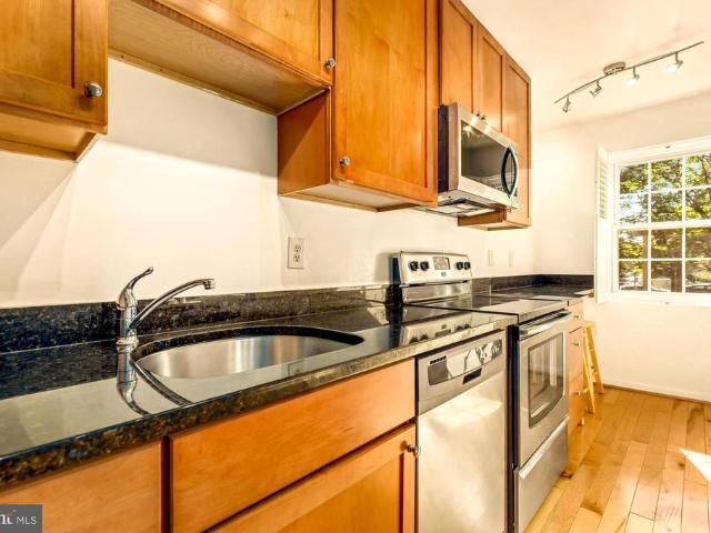 1911 Key Boulevard # 564