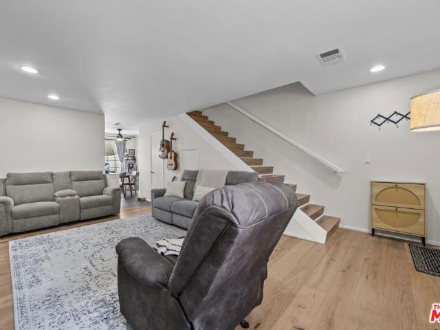 19124 Hamlin Street 4