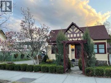 1912 Abbott Street, Kelowna, BC, V1Y 1B7 house for sale | Listing ID 10324 | Royal LePage