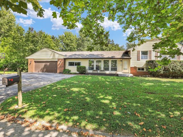 1912 Clover Lane