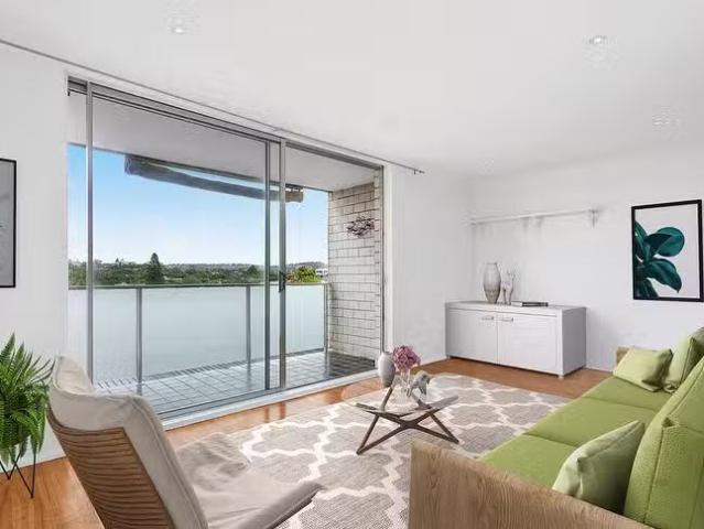 19/12 Ronald Avenue, Freshwater, NSW 2096