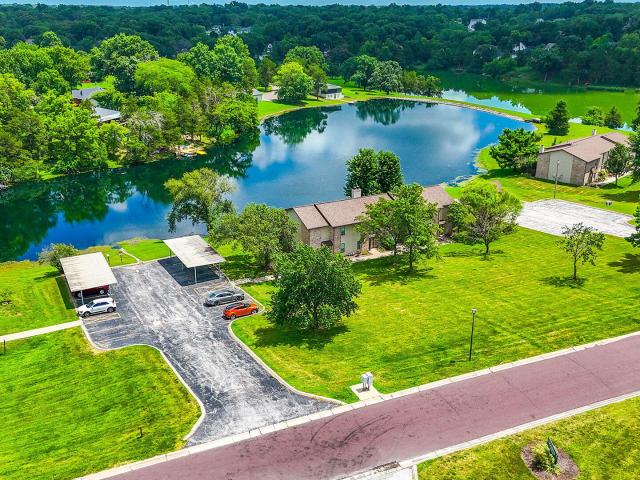 1912 waterfront n dr a