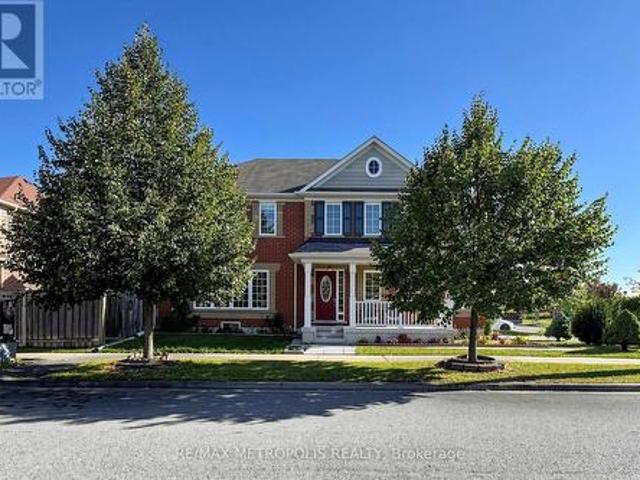 1913 Liatris Drive, Pickering, ON, L1X 0A7 house for sale | Listing ID E13828 | Royal LePage