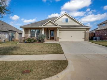 1913 Pavilion Lane, Denton, TX