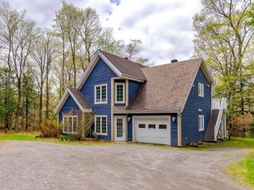 191 Ch. Des Pinsons, Sutton, QC, J0E 2K0 house for sale | Listing ID 17217 | Royal LePage