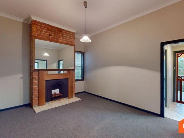 191 Gosford Road, Adamstown NSW 2289