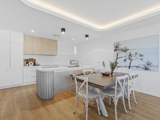 1/91 Dolphin Avenue, Mermaid Beach, QLD 4218