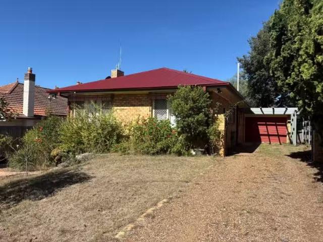 191 Faulkner Street, Armidale House for rent Listed by Proper.