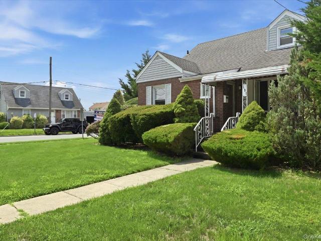 191 Nassau Boulevard