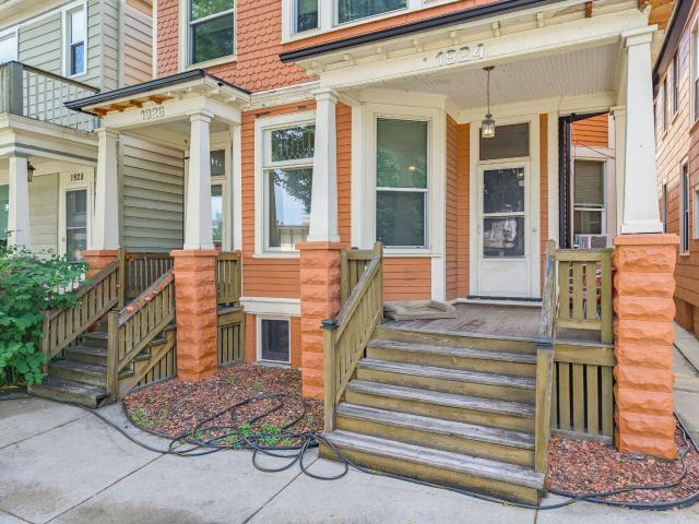 1924 N Oakland Ave, Unit 1926