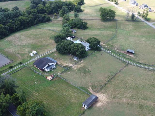 19255 Telegraph Springs Rd, Purcellville, VA 20132 | MLS #VALO2117