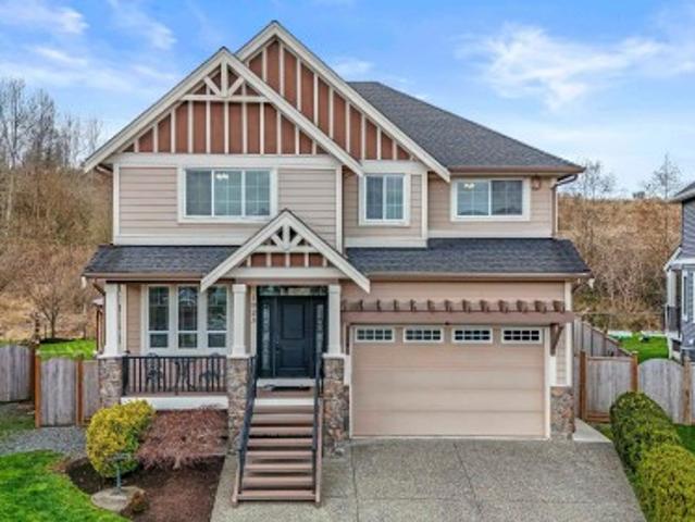 1925 Merlot Boulevard, Abbotsford, BC, V4X 0A6 house for sale | Listing ID R3135 | Royal LePage
