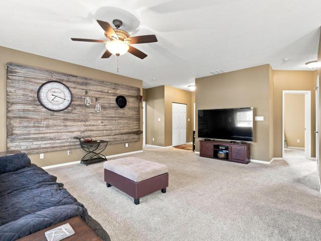 1926 Boardwalk Circle E