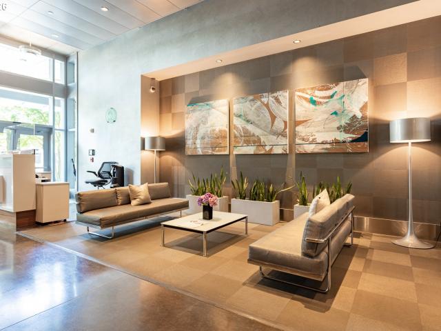 1926 w burnside st # 1404
