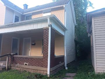 1927 N 10th St, Terre Haute, IN 47804 | MLS #202533