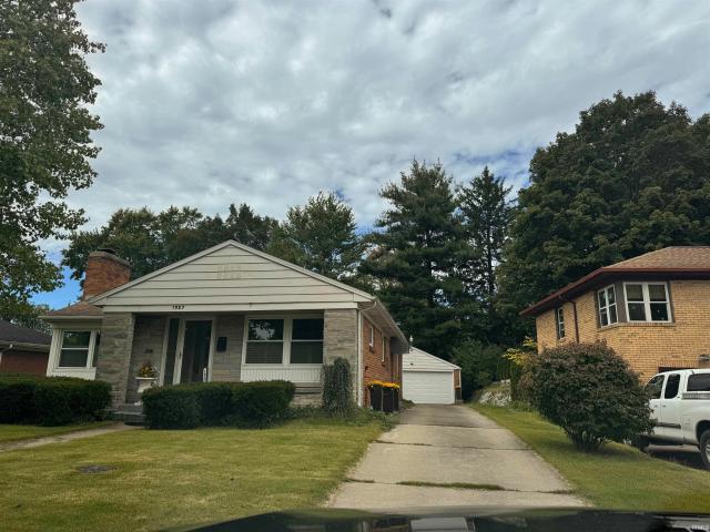 1927 Rockne Drive