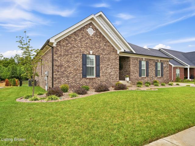 1928 Scenic Lakes Dr