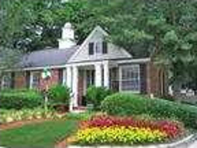 1920 McMillan Avenue St. Charles Place