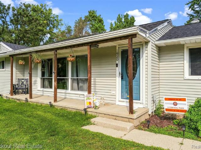 1920 E Chippewa River Road