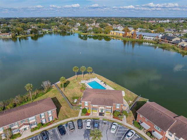 1920 E Edgewood Dr, Unit L4, Lakeland, FL 33803 | MLS #L4958