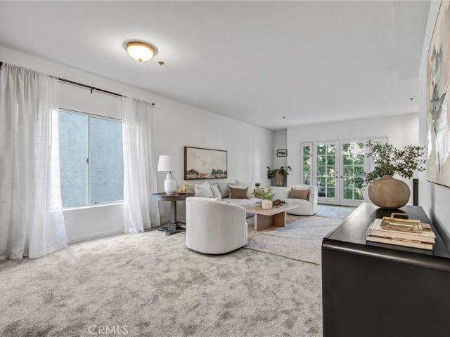 1921 Malcolm Avenue 201