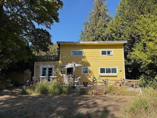 1921 Lopez Way, Point Roberts, WA 98281